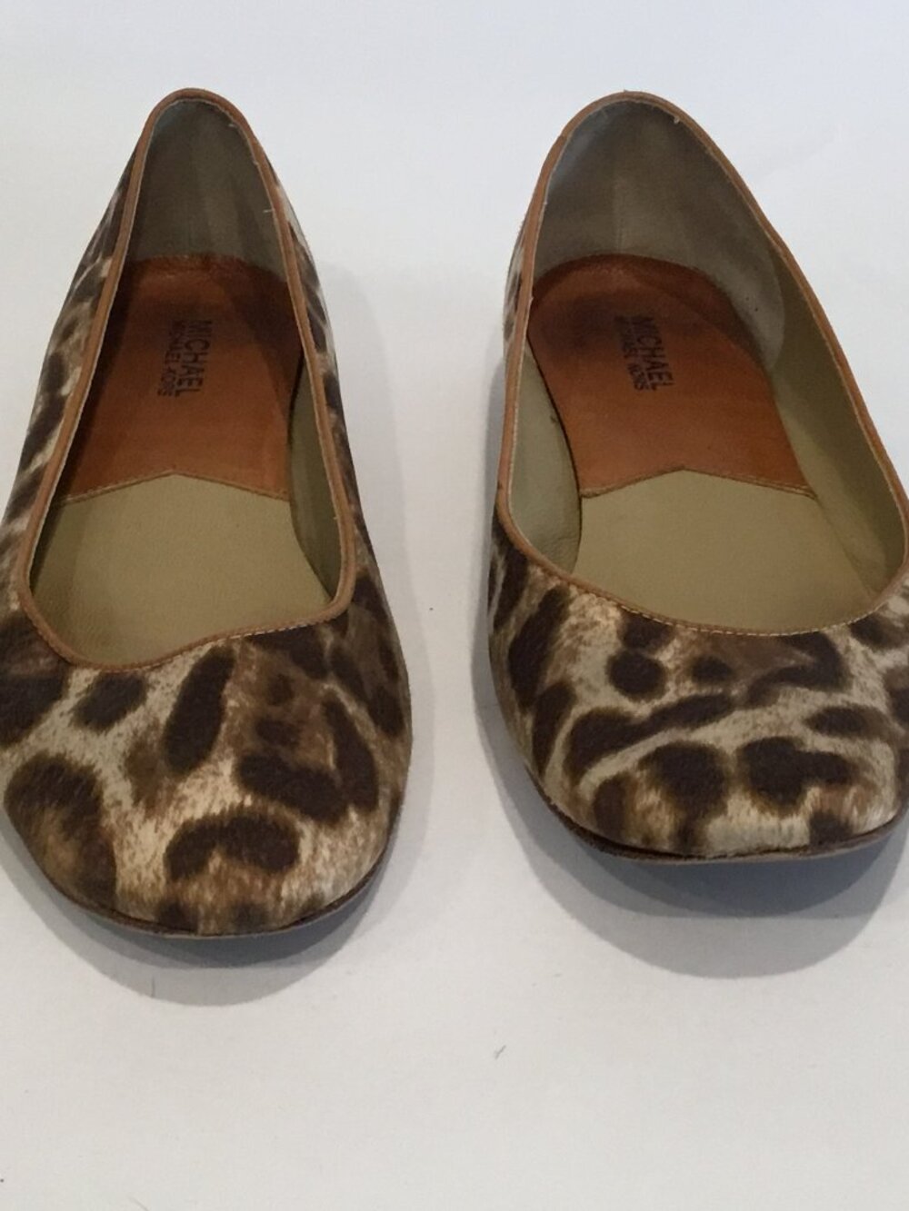 ✨ Michael Kors Leopard Print Satin Cynthia Flats 10 ✨